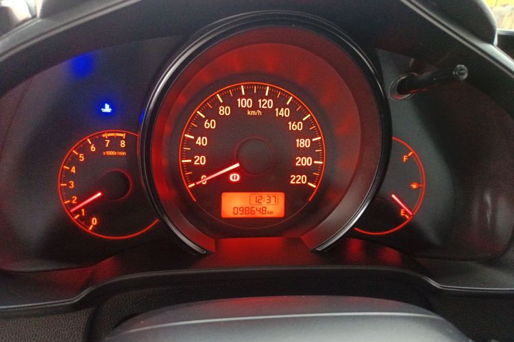 本田 飞度 2018款 1.5L 手动舒适版中控内饰14