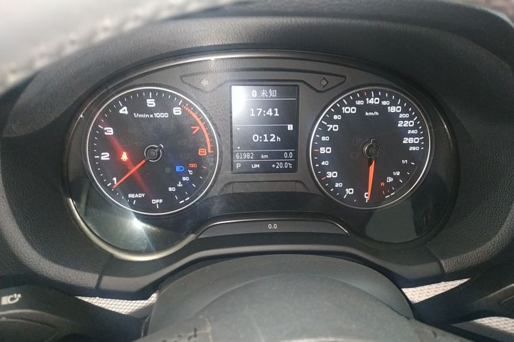 奥迪Q2L 2020款 35 TFSI 进取动感型中控内饰14