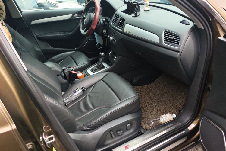 奥迪Q3(进口) 2012款 35 TFSI quattro 舒适型局部细节9005