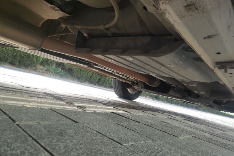 现代 途胜 2018款 1.6T 双离合两驱15周年特别版局部细节9002