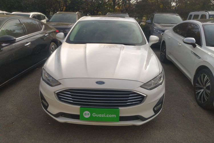 福特 蒙迪欧 2020款 EcoBoost 180 时尚型车身外观2