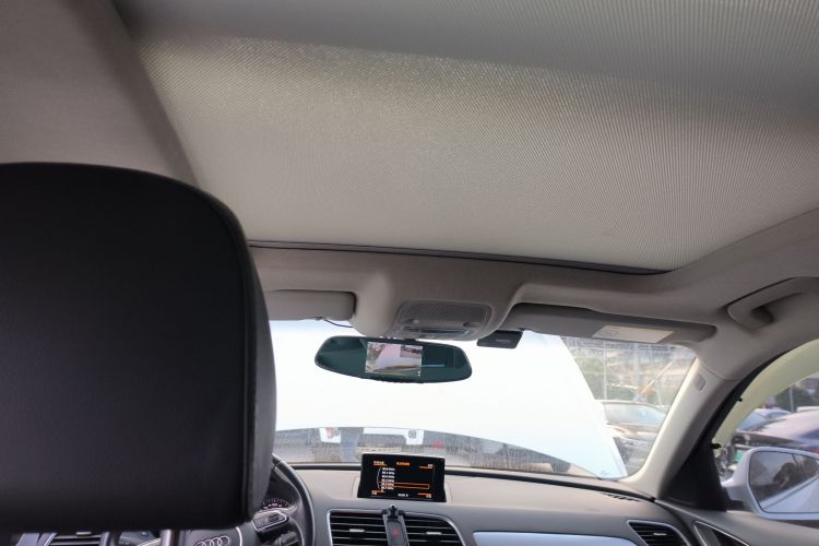 奥迪Q3 2017款 35 TFSI 时尚型局部细节22