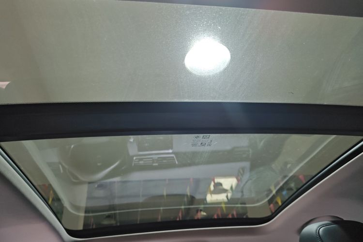 荣威RX5 2025款 PLUS 330TGI 自动领潮智惠版中控内饰22