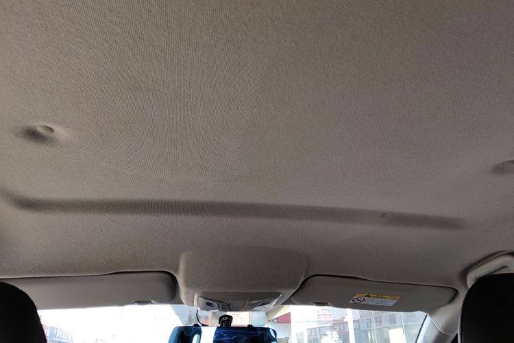 长城 炮 2021款 2.0T商用版自动柴油四驱精英型长箱GW4D20M局部细节22