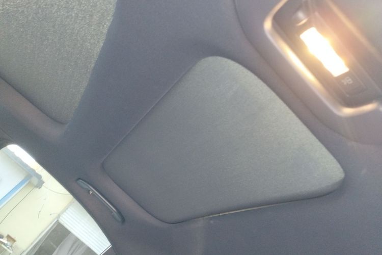 奔驰E级(进口) 2021款 改款 E 300 运动版中控内饰22