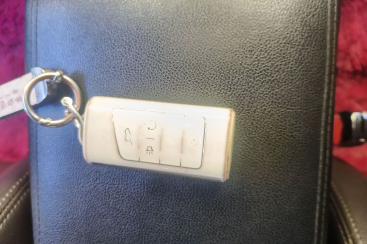 广汽传祺 传祺M6 2019款 270T 自动尊享版（七座）国V中控内饰11