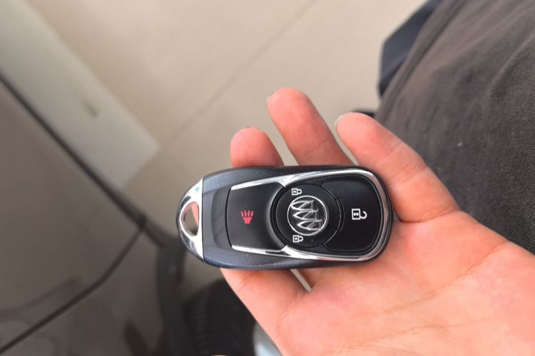 别克 昂科威 2019款 20T 两驱领先型 国VI中控内饰11