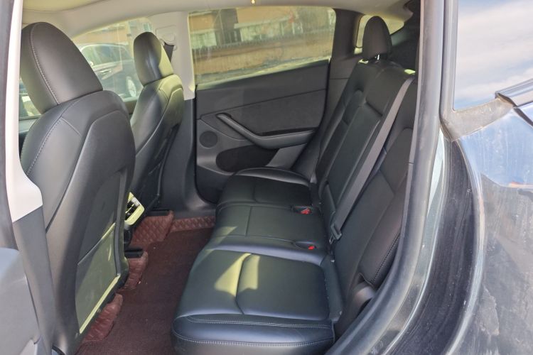 特斯拉 Model Y 2024款 后轮驱动版中控内饰21
