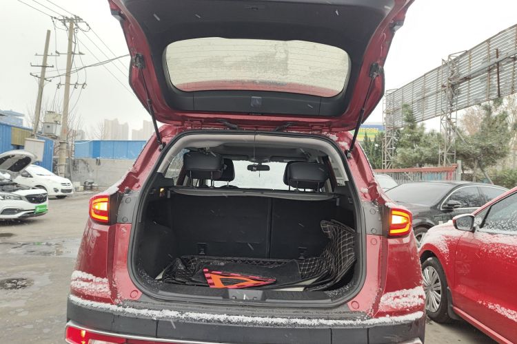 江汽集团 瑞风S4 2020款 1.5T CVT超越型机舱底盘23