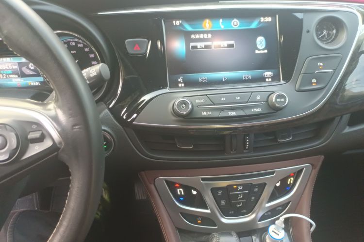 别克 昂科威 2015款 20T 四驱精英型中控内饰16
