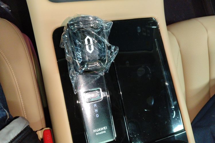 鸿蒙智行 问界M7 2024款 1.5T 智驾后驱Pro版 5座局部细节18