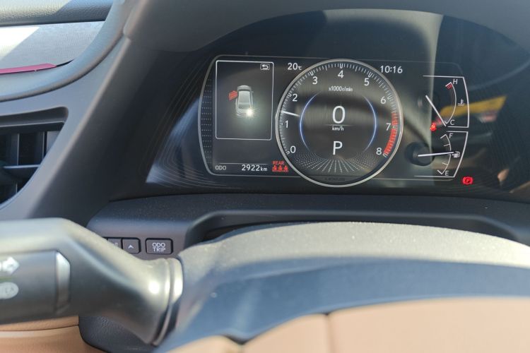 雷克萨斯ES 2025款 200 臻享版中控内饰15