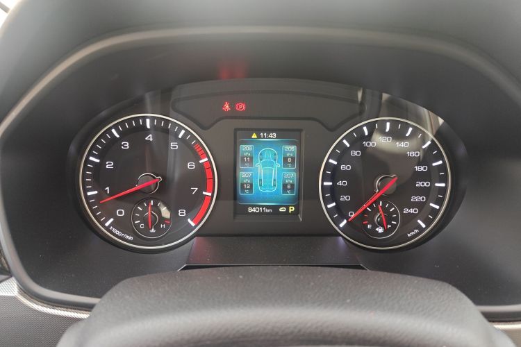 哈弗H6 2018款 红标 运动版 1.5T 自动两驱精英型中控内饰14