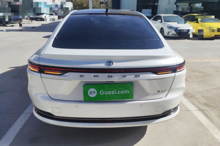丰田 皇冠(进口) 2024款 2.5L 至尊版车身外观6004