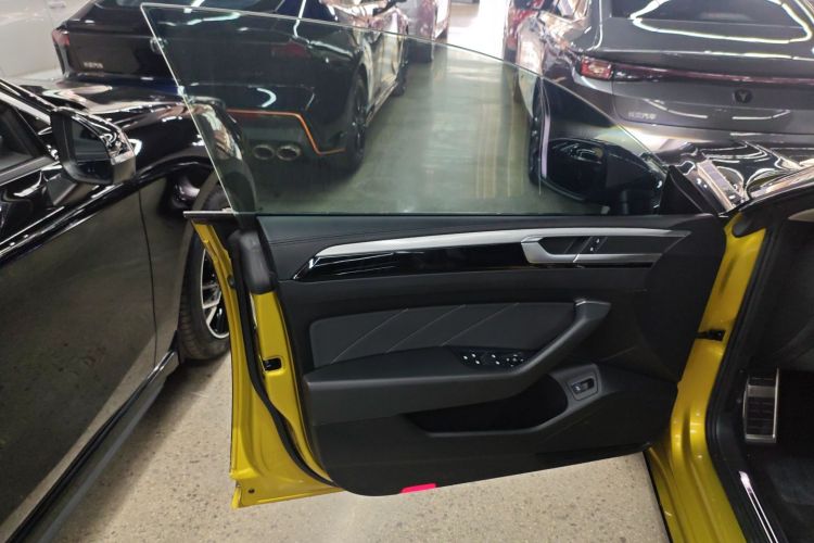 一汽-大众CC 2021款 380TSI 夺目版中控内饰7007