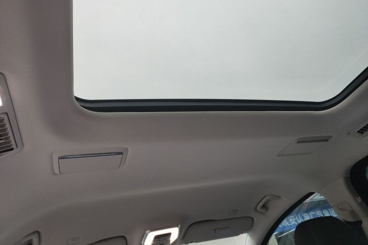 红旗HQ9 PHEV 2024款 2.0T 四驱豪华版局部细节22