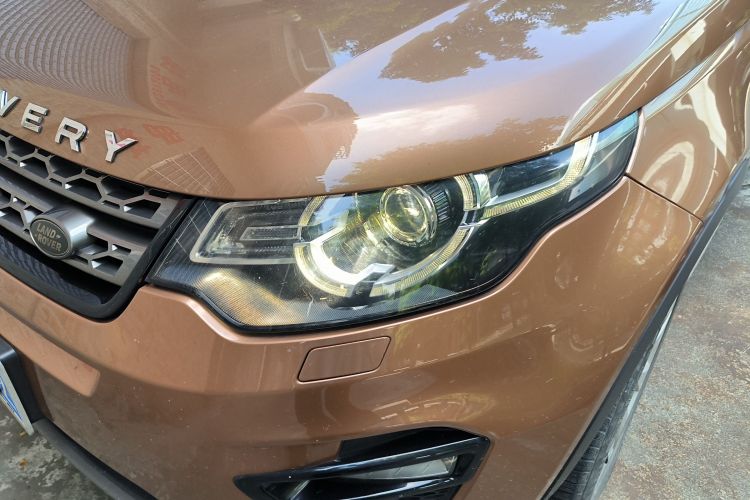 路虎 发现神行 2016款 2.0T 上市限量版车身外观36