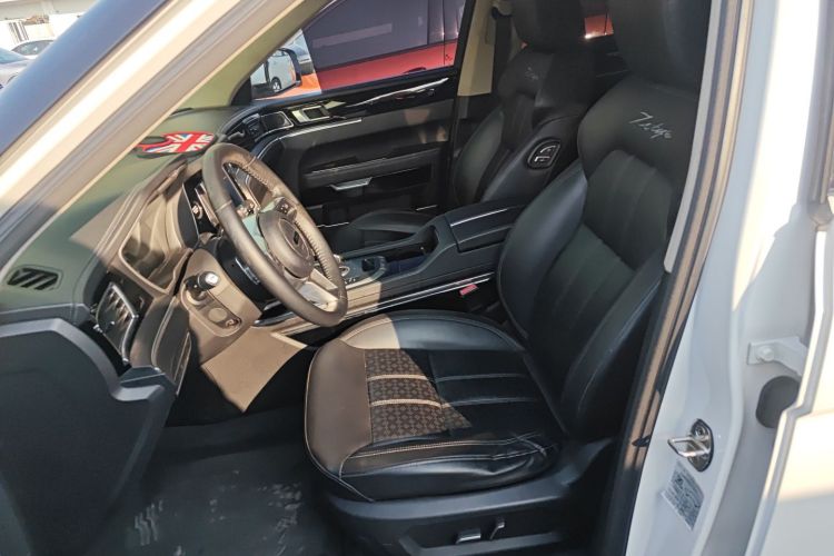 众泰T700 2017款 2.0T 自动尊贵型局部细节19