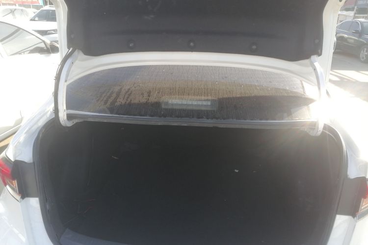 丰田 卡罗拉 2019款 1.2T S-CVT GL-i精英版局部细节23