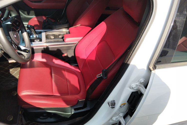 捷豹XEL 2021款 2.0T 250PS R-DYNAMIC S进取运动版局部细节19