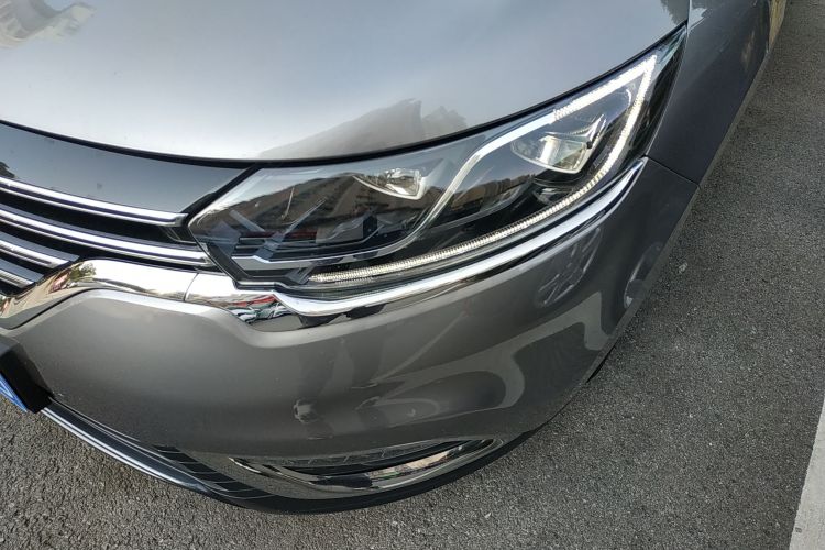 雷诺 Espace经典 2018款 TCe 300 旷逸版局部细节36