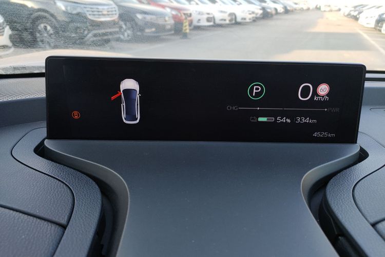 丰田bZ3 2023款 616km 长续航Premium中控内饰14