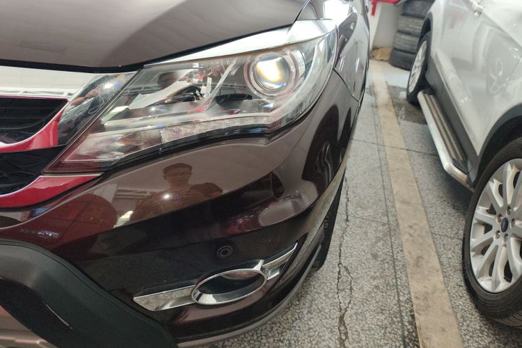 比亚迪S7 2016款 2.0T 自动尊贵型Plus局部细节36