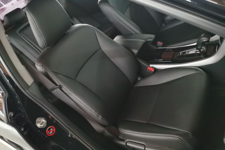 本田 雅阁 2016款 2.0L 舒适版局部细节41