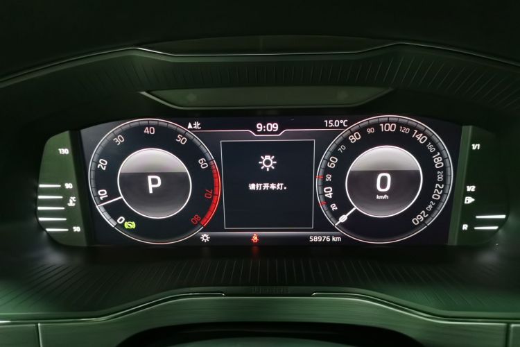 斯柯达 速派 2019款 改款 TSI330 DSG舒适版局部细节14