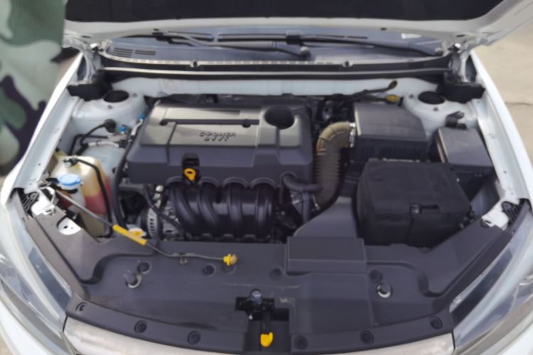 吉利汽车 帝豪 2018款 1.5L CVT向上互联版机舱底盘24