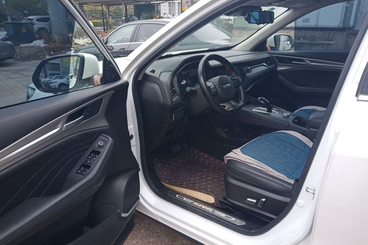 哈弗F7 2020款 1.5T 两驱i潮中控内饰20