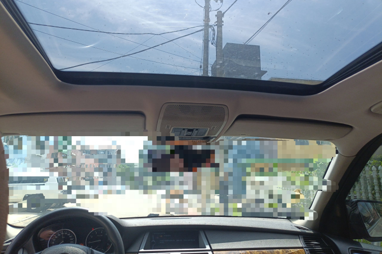 宝马X5(进口) 2011款 xDrive35i 豪华型局部细节22