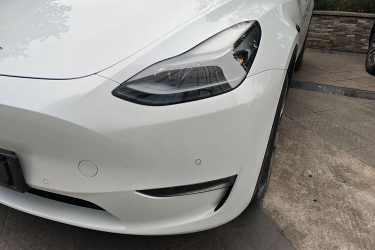 特斯拉 Model Y 2021款 标准续航后驱版局部细节36