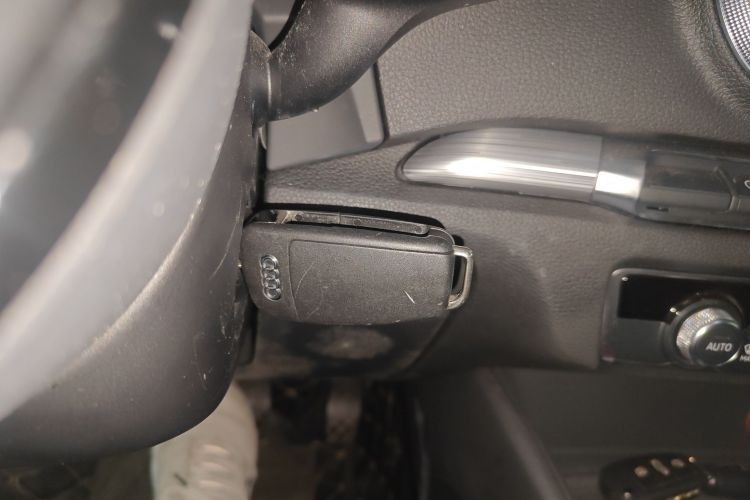 奥迪A3 2015款 Sportback 35 TFSI 百万纪念舒享型中控内饰7001