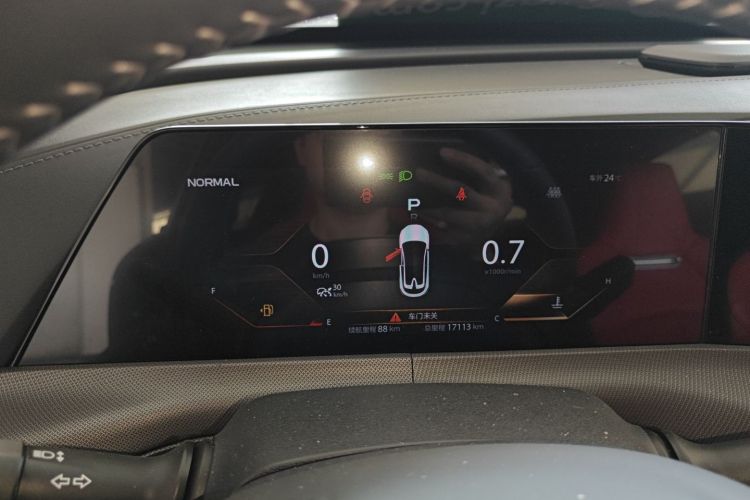 长安UNI-T 2020款 1.5T 尊贵型中控内饰14