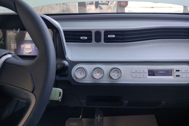 五菱汽车 宏光MINIEV 2021款 马卡龙时尚款 磷酸铁锂中控内饰16