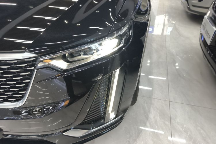 凯迪拉克XT6 2022款 2.0T 六座四驱豪华型局部细节36