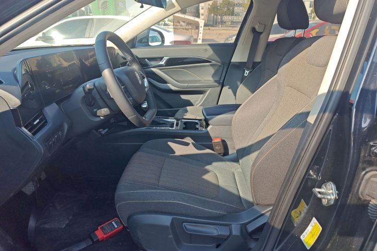 奔腾B70 2021款 1.5T 自动乐享型中控内饰19