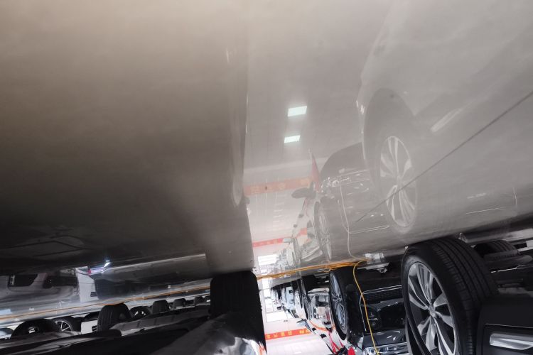 凯迪拉克XTS 2018款 28T 技术型机舱底盘29