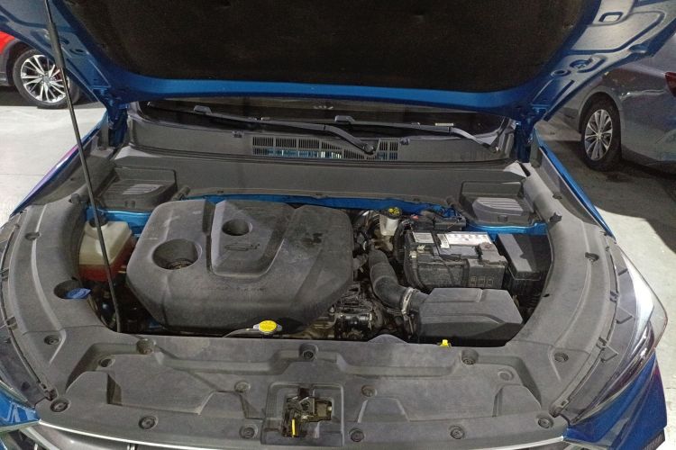 长安欧尚X5 2021款 改款 1.6L 手动豪华型机舱底盘24