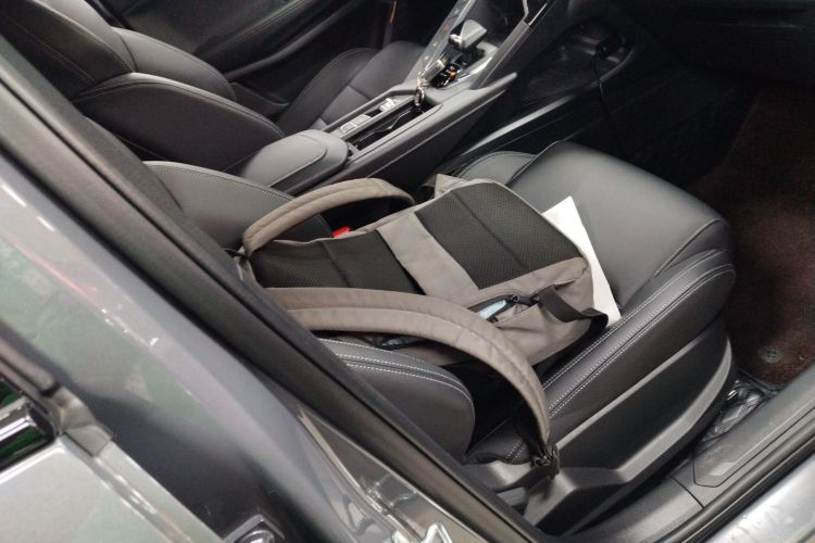 领克06 2023款 Remix 1.5T 劲Pro局部细节41