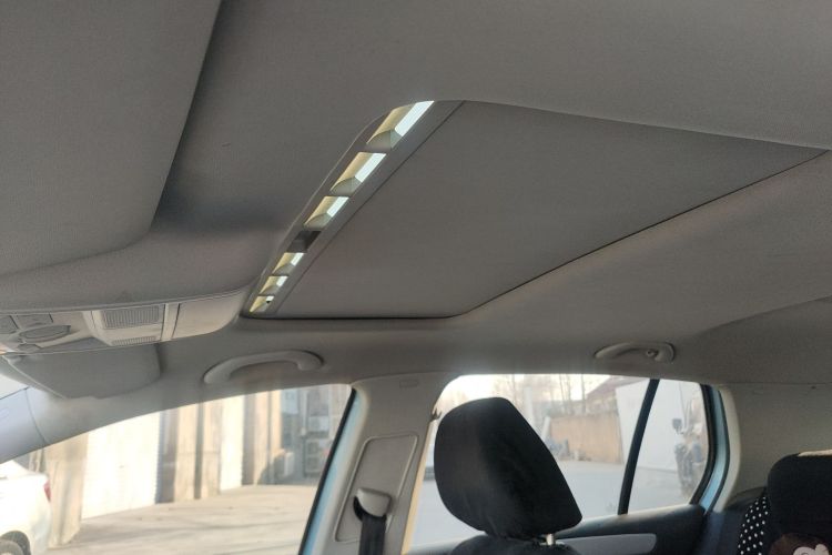 大众 高尔夫 2012款 1.4TSI 蓝驱版中控内饰22