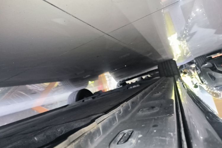 智己汽车 智己LS7 2023款 77kWh Urban Fit后驱版局部细节9002