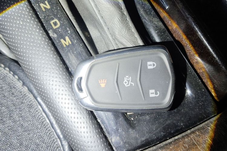 凯迪拉克XTS 2018款 28T 技术型中控内饰11