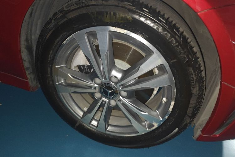 奔驰C级 2020款 C 200 L 时尚型运动版车身外观10