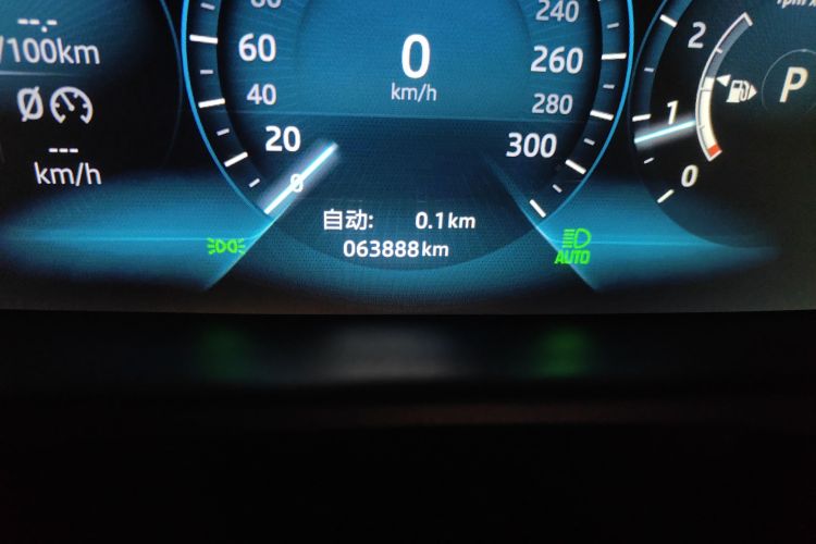 捷豹XFL 2018款 XFL 2.0T 250PS 豪华版中控内饰15