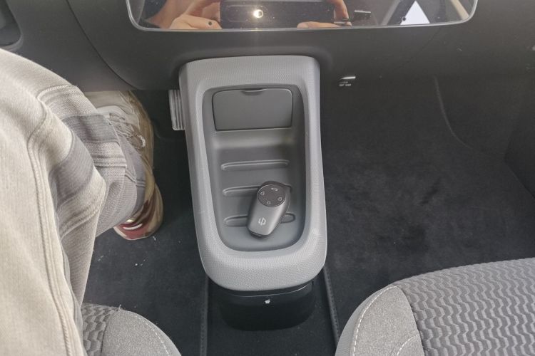 零跑汽车 零跑T03 2021款 400轻享版 磷酸铁锂中控内饰18