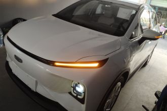 吉利几何E萤火虫 2024款 301km 流光