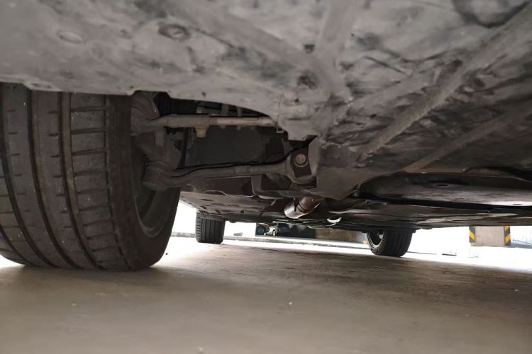 宝马X1 2014款 xDrive20i 运动设计套装局部细节9001