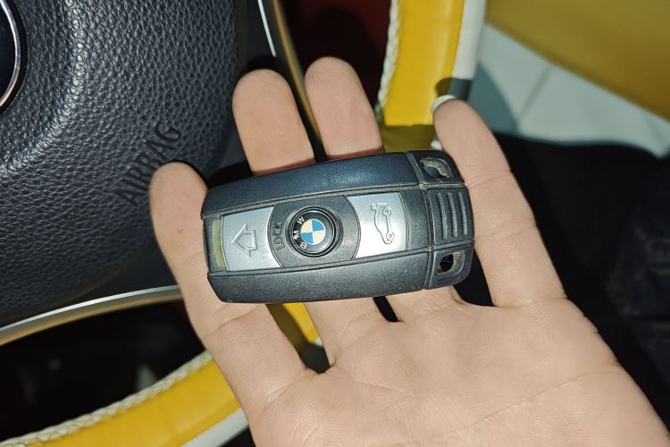 宝马1系(进口) 2008款 120i 自动挡中控内饰11